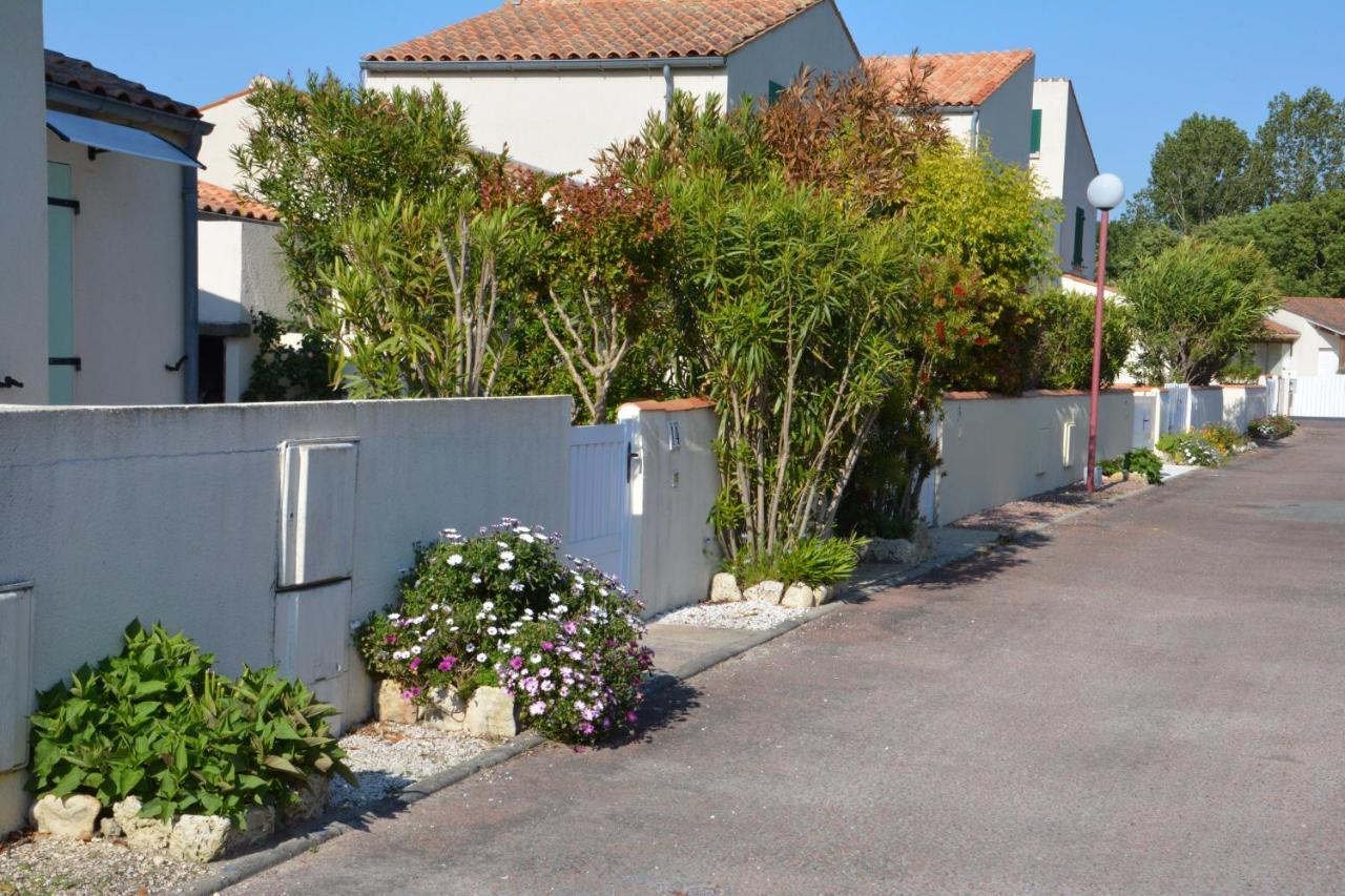 Villa Pavillon Des Loritz Grand-Village-Plage Exterior foto